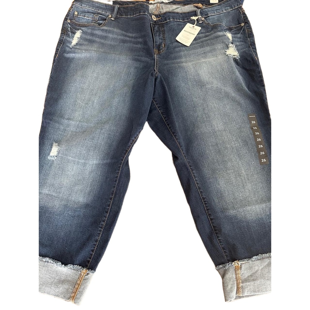 NWT Torrid 70081814 Distressed Cuffed Faded Boyfriend Jeans Size 26
